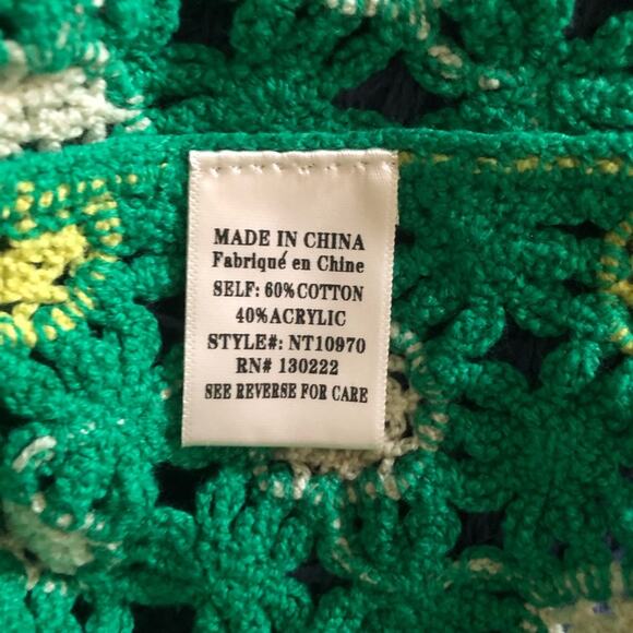 New in NWT Floral Crochet Lace Cropped Tank Top Kelley Green Size S/M - Picture 10 of 15